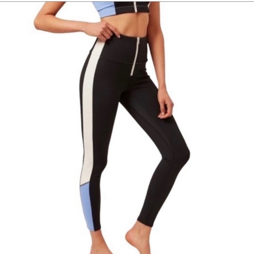 Bandier & Solid & Striped Color-block Leggings